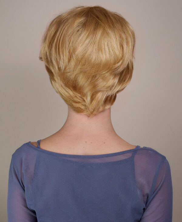 DSC03666-b wedge cut human wig - 8" honey blonde.