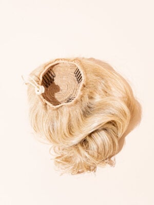 vegan fiber messy bun - champagne.