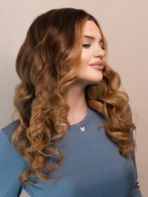 IMG_4616-a_486dfc7f-f3f5-4dd5-9ea5-57958b4d0f11 front lace human wig - 20" chestnut blonde balayage.