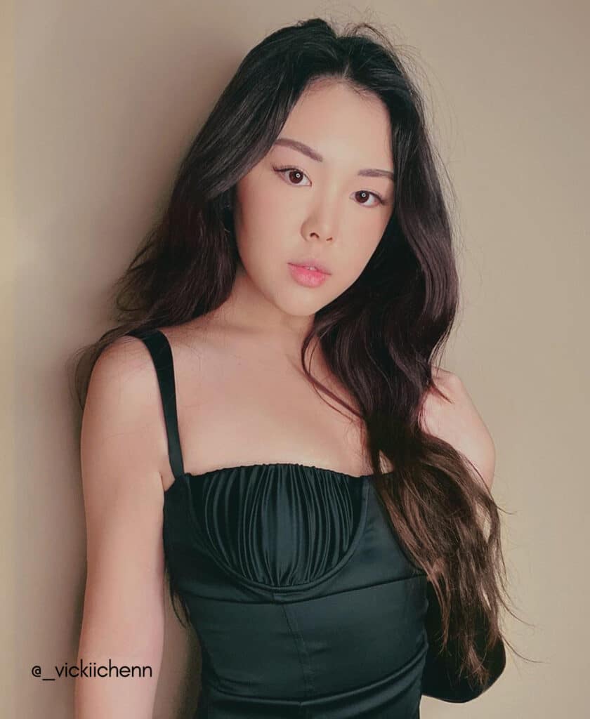 invisible clip-in hair extensions #1b-2-4 dark ombre. - 20" / Extra Volume