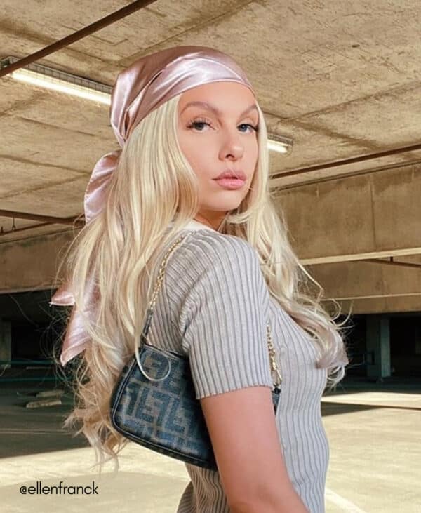 1girls-colors-60_7ee32eba-69ab-4d9f-911a-e149c6a3195e clip-in hair extensions #60 platinum blonde. - 28" / Extra Volume