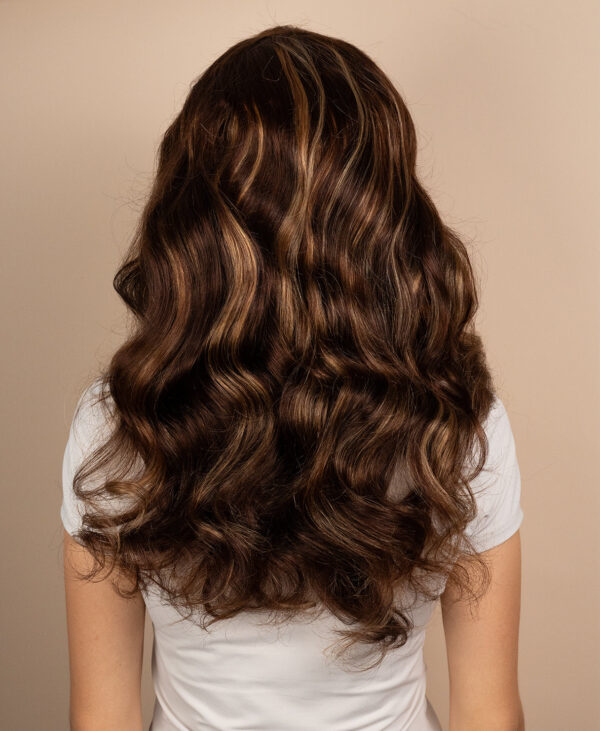 front lace human wig - 20" bronde highlights.