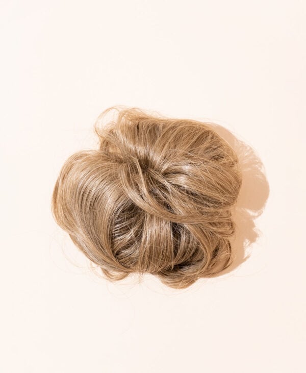 DSC04002-a vegan fiber messy bun - ash blonde.