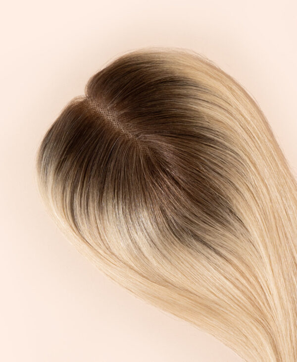 DSC08257-1 hair topper rooted light blonde.