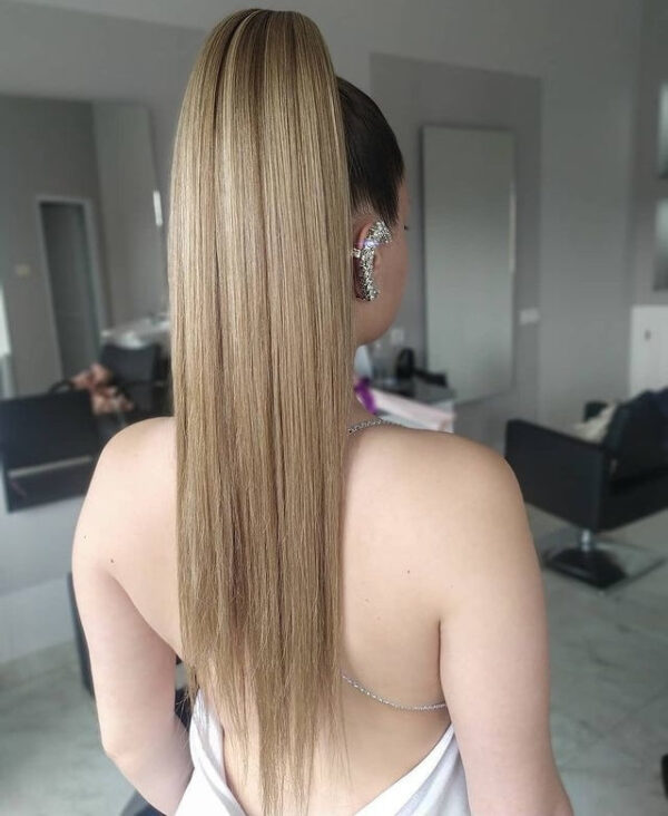 ponytail - #10 ash blonde. - 20 inches