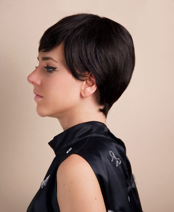 ht-1-d pixie human wig with bangs - 4" black.