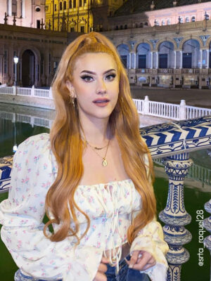 srta_raquel28-3 Invisible clip-in hair extensions #16 strawberry blonde. - 28" / Extra Volume